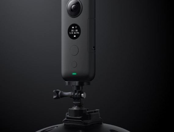 Insta360 One X3