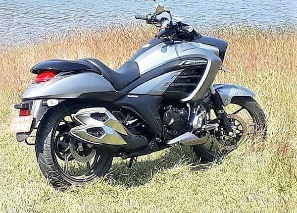 Suzuki Intruder 150 With ABS-1
