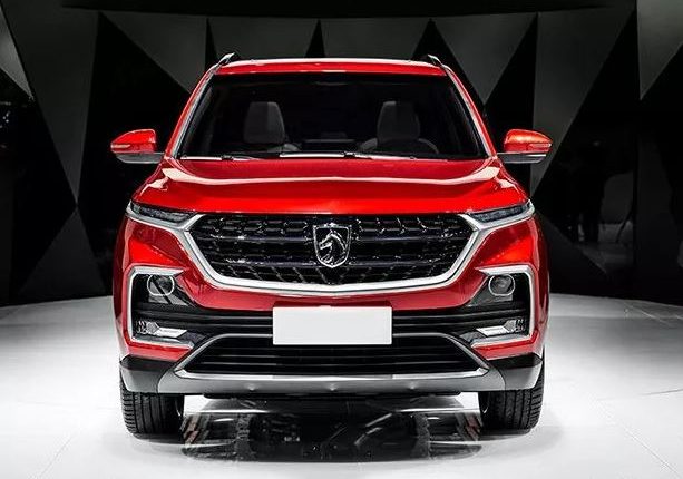 mg_suv_3